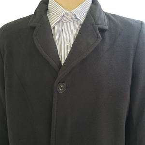 Sobretudo preto masculino